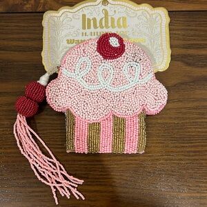 Wandering Moon | Cupcake🧁Beaded Wallet